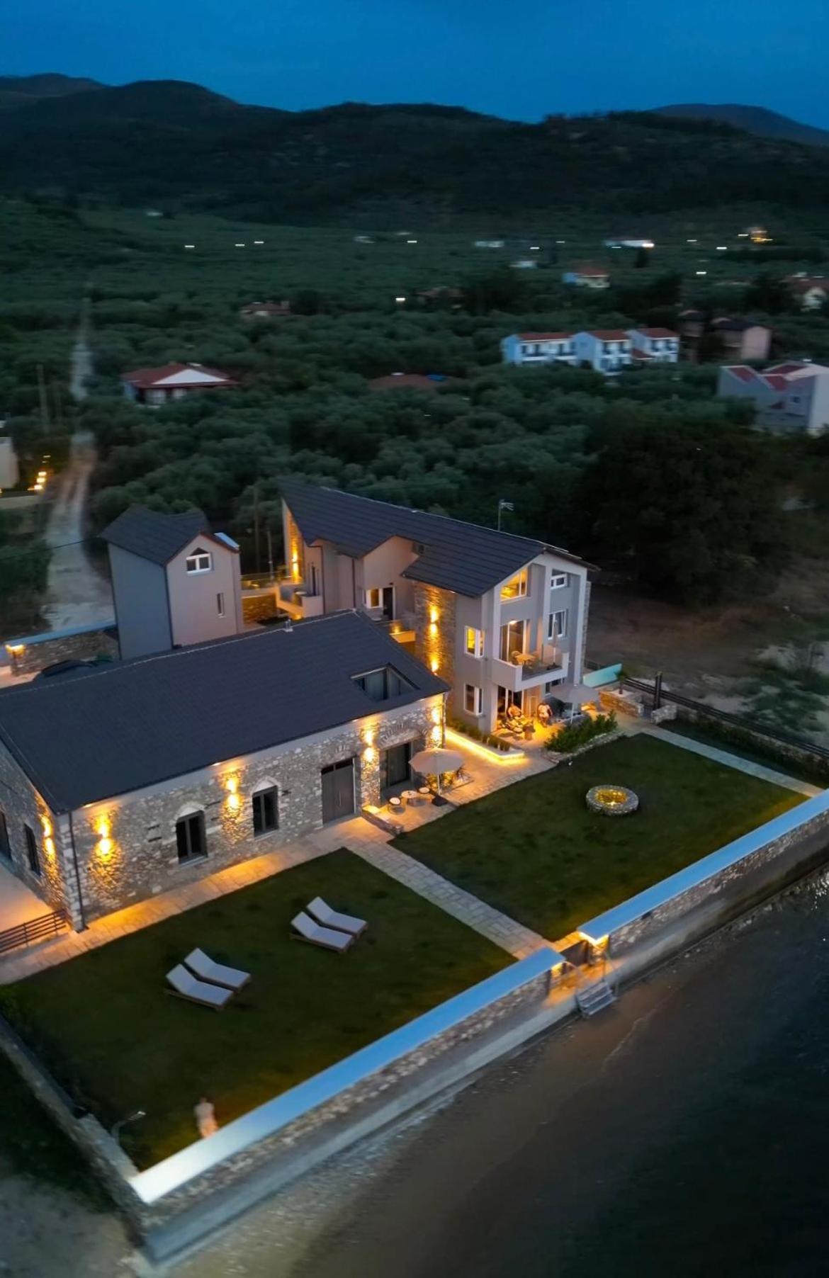 Olive & Sea Luxury Suites Skala Sotiros Exterior photo