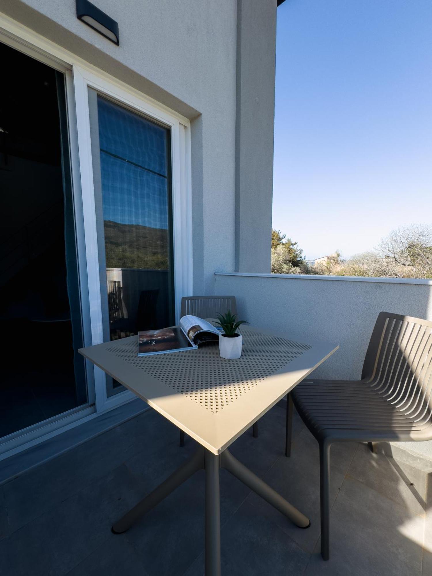 Olive & Sea Luxury Suites Skala Sotiros Exterior photo