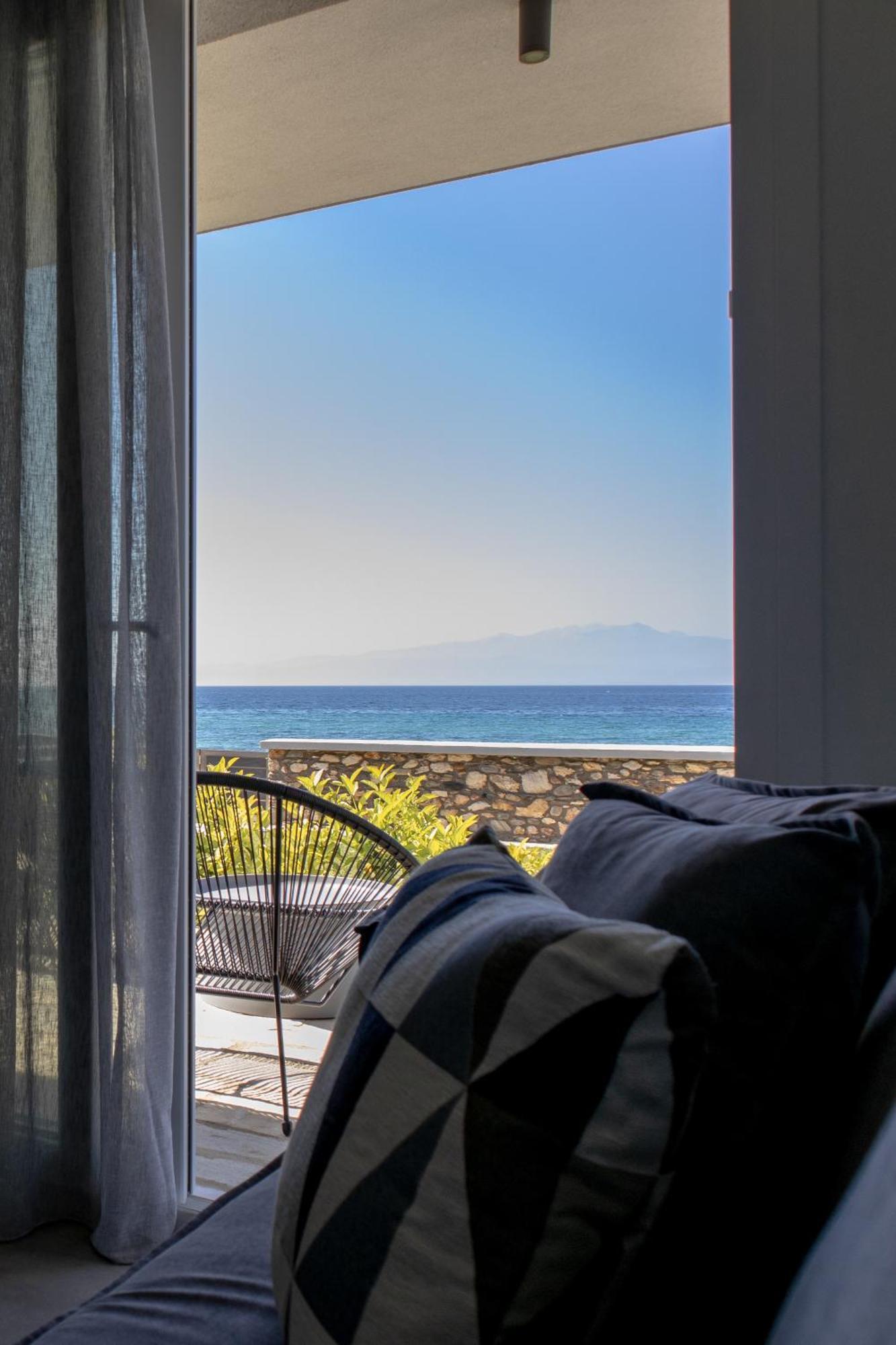 Olive & Sea Luxury Suites Skala Sotiros Exterior photo