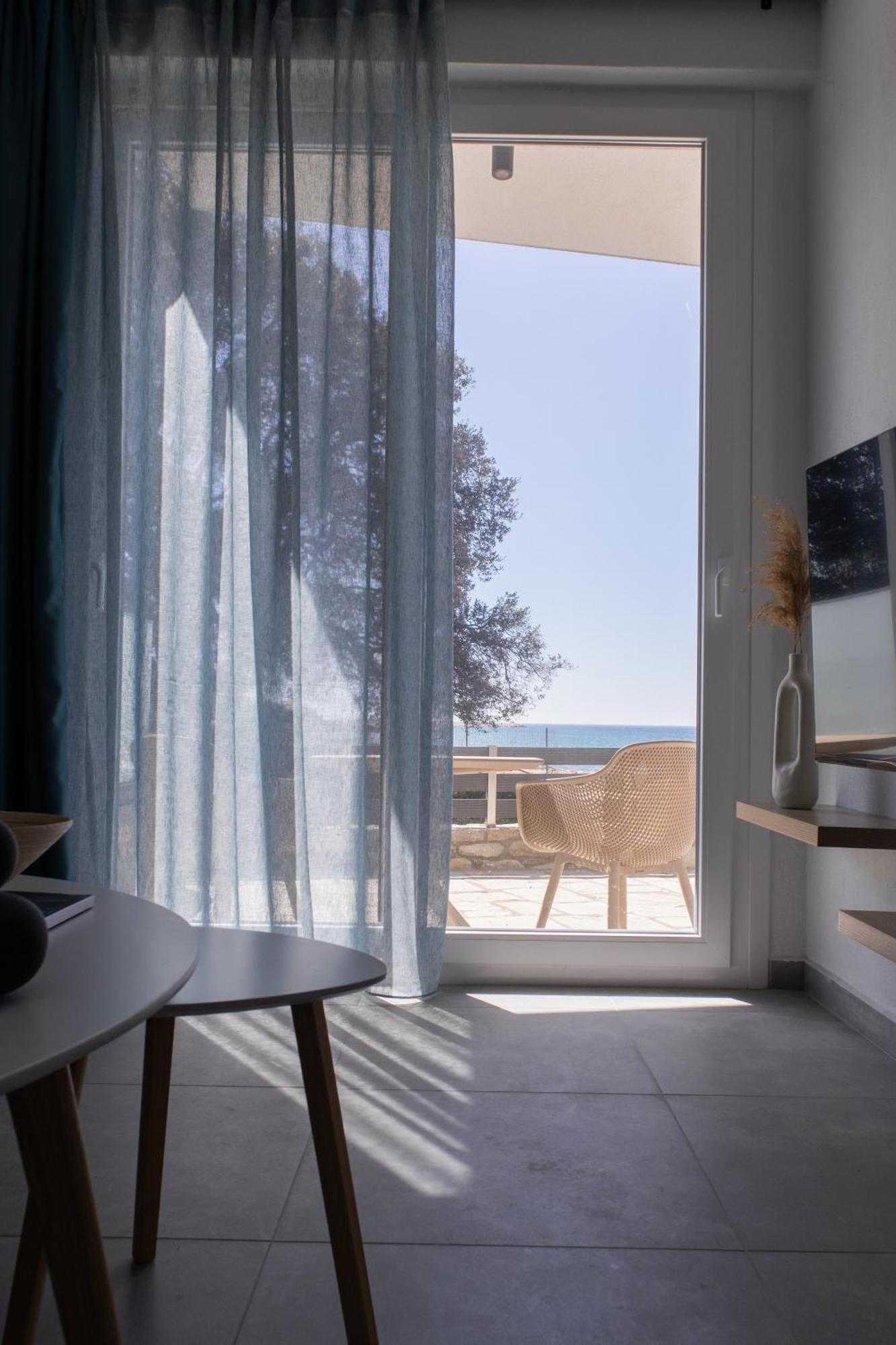 Olive & Sea Luxury Suites Skala Sotiros Exterior photo