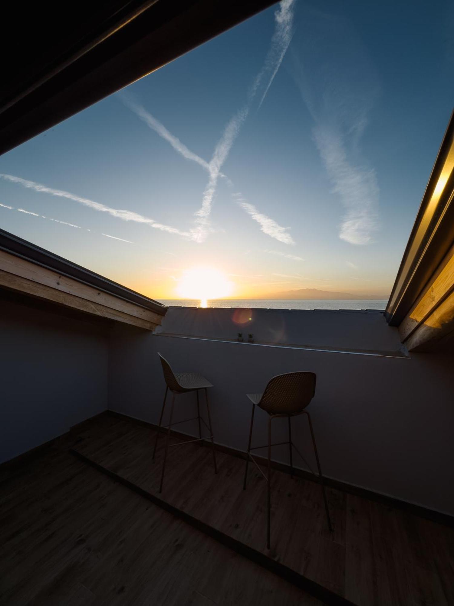 Olive & Sea Luxury Suites Skala Sotiros Exterior photo
