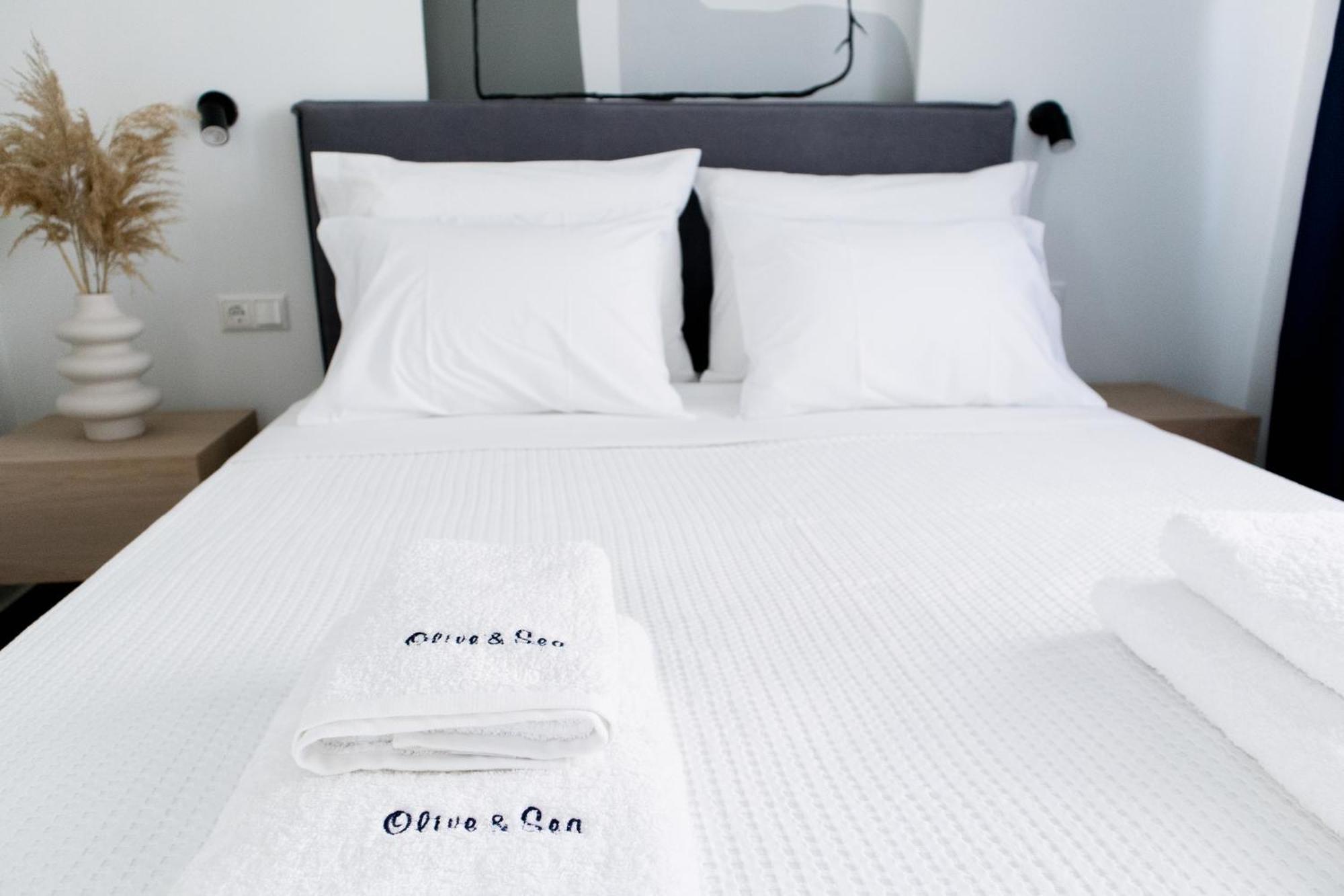 Olive & Sea Luxury Suites Skala Sotiros Exterior photo