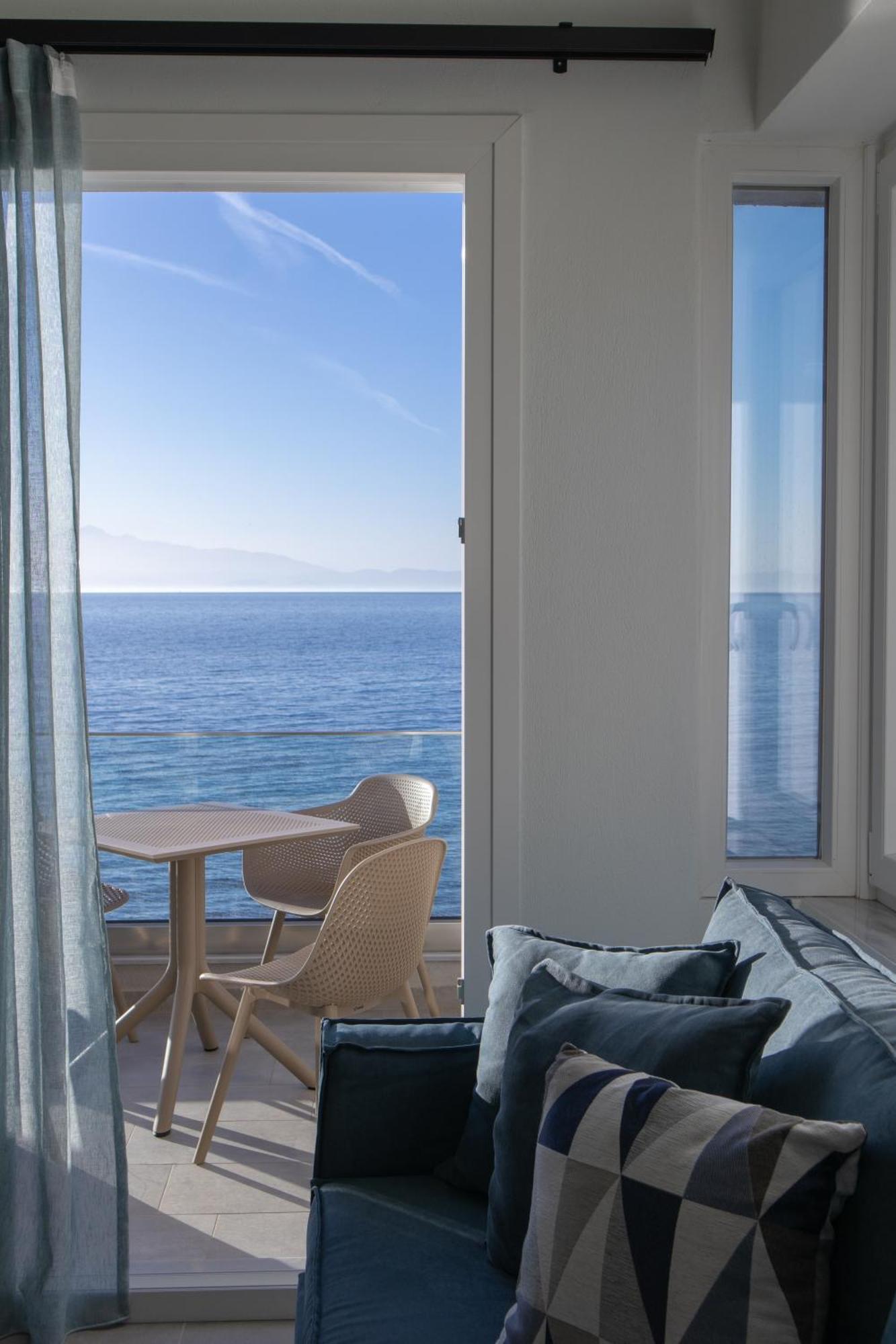 Olive & Sea Luxury Suites Skala Sotiros Exterior photo