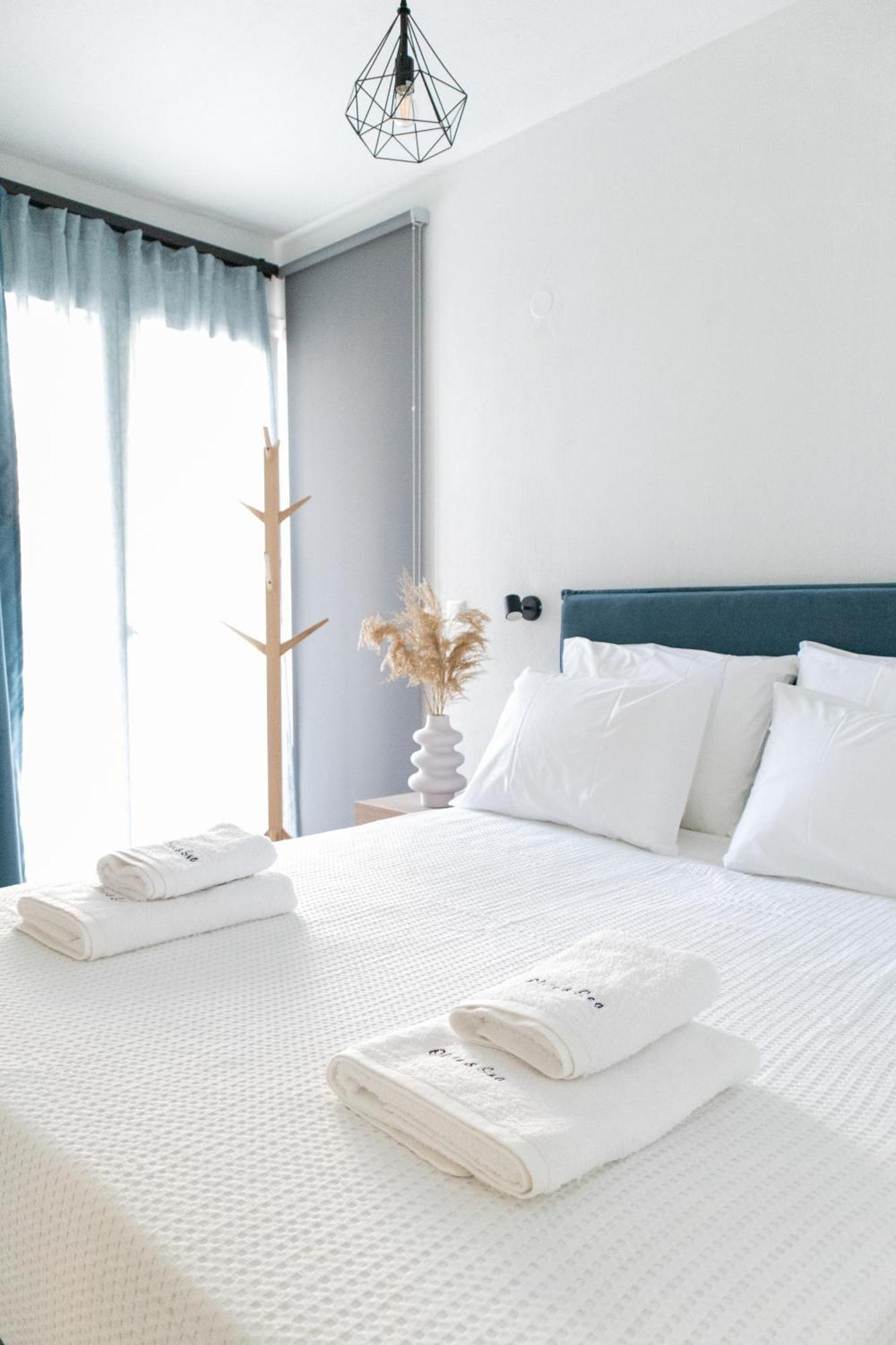 Olive & Sea Luxury Suites Skala Sotiros Exterior photo
