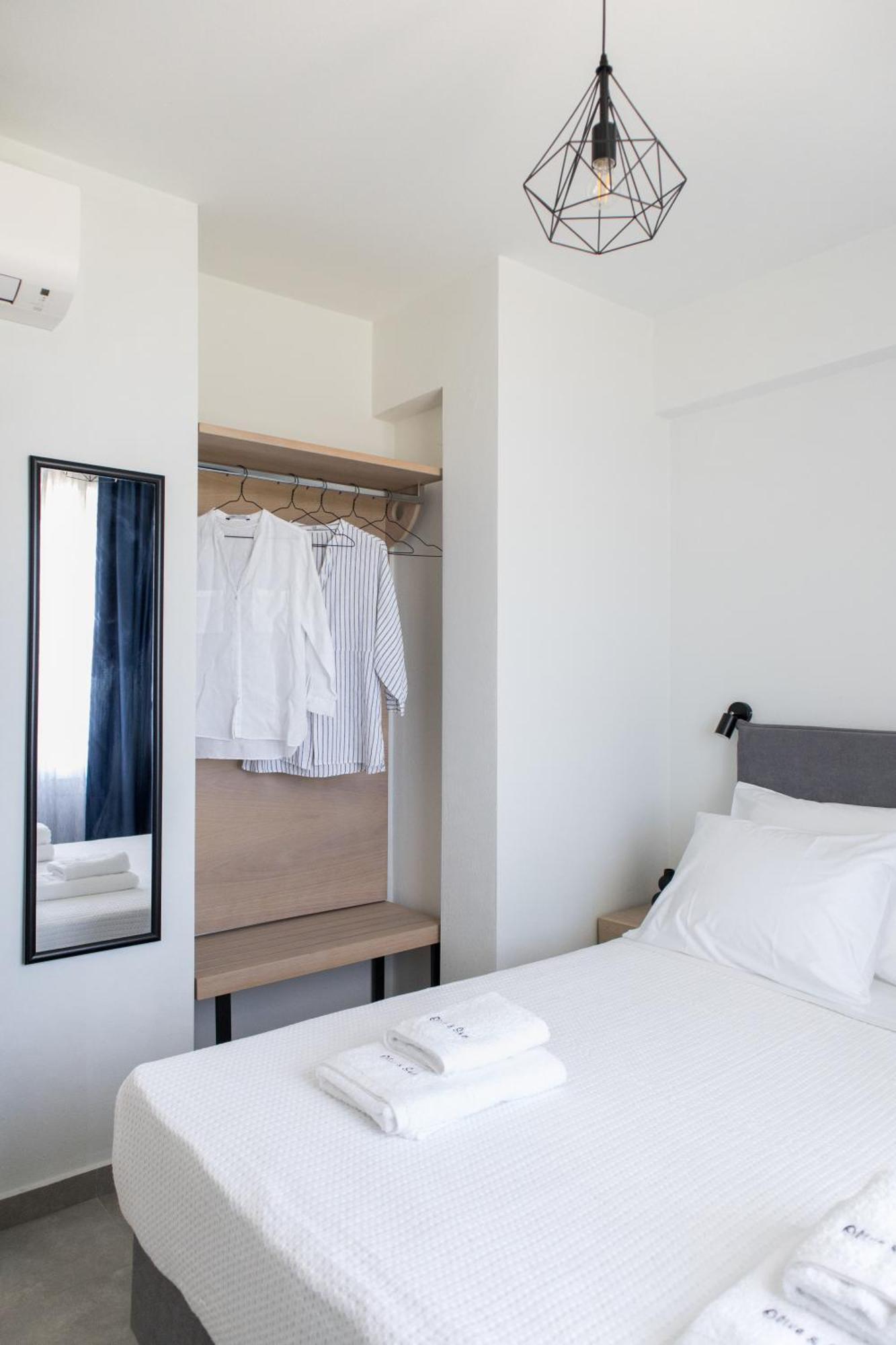 Olive & Sea Luxury Suites Skala Sotiros Exterior photo